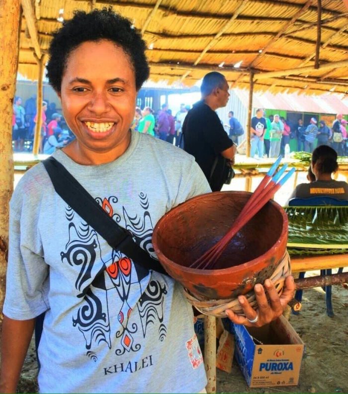 Abar pottery Papua